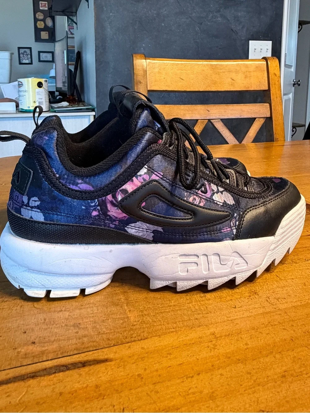 Fila Disruptor Floral Accent Women's Sneakers - Black/Purple Sz 8